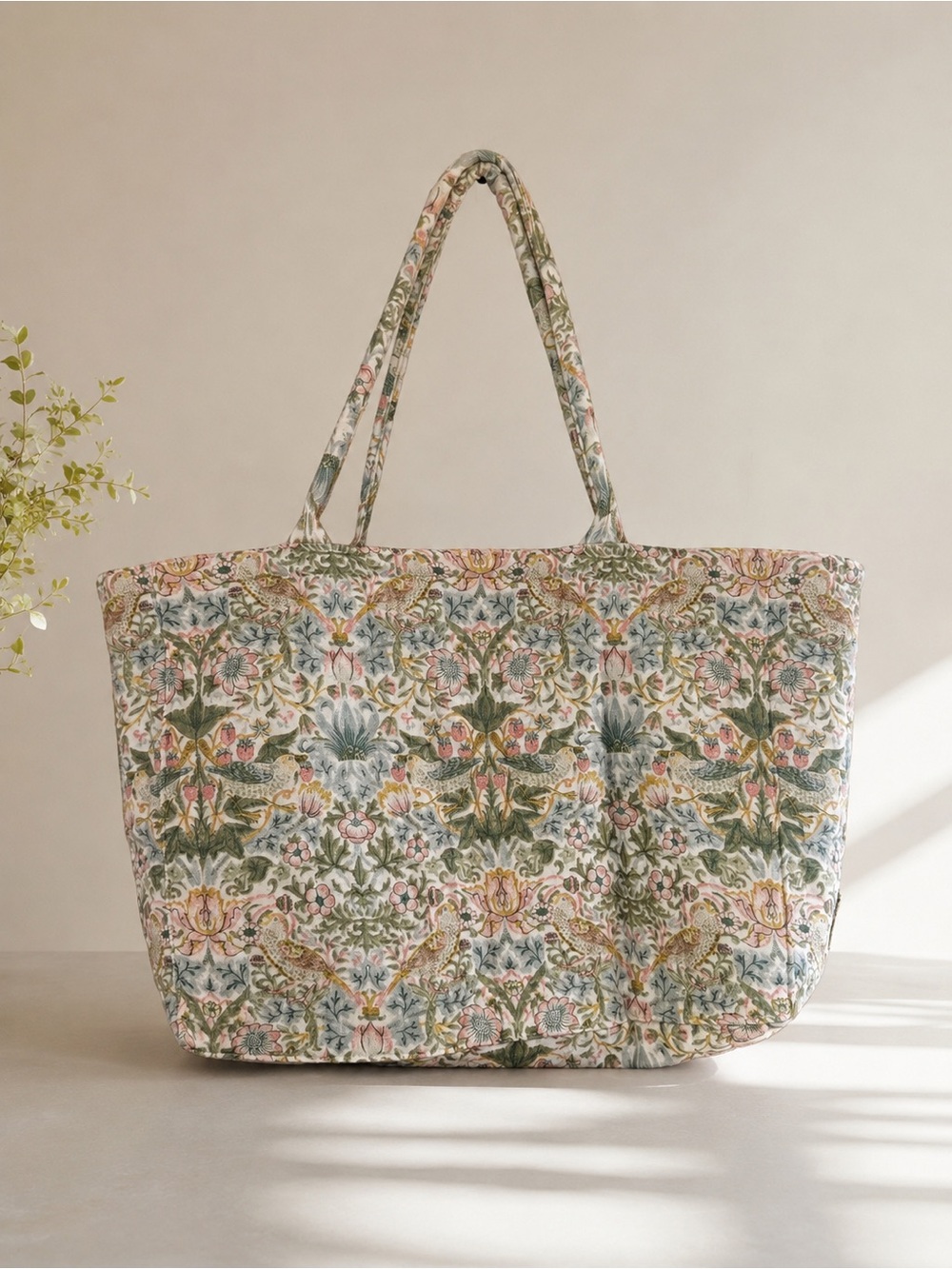 Floral Quilted Tote Bag in Multi-Color Large